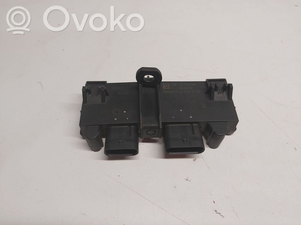 Audi A6 C7 Tailgate/trunk control unit/module 
