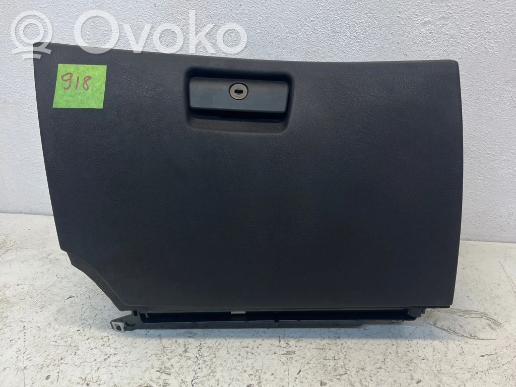 Hansikaslokero   8408845