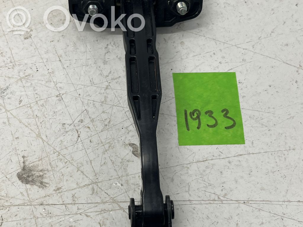 Tesla Model Y Ogranicznik drzwi tylnych 