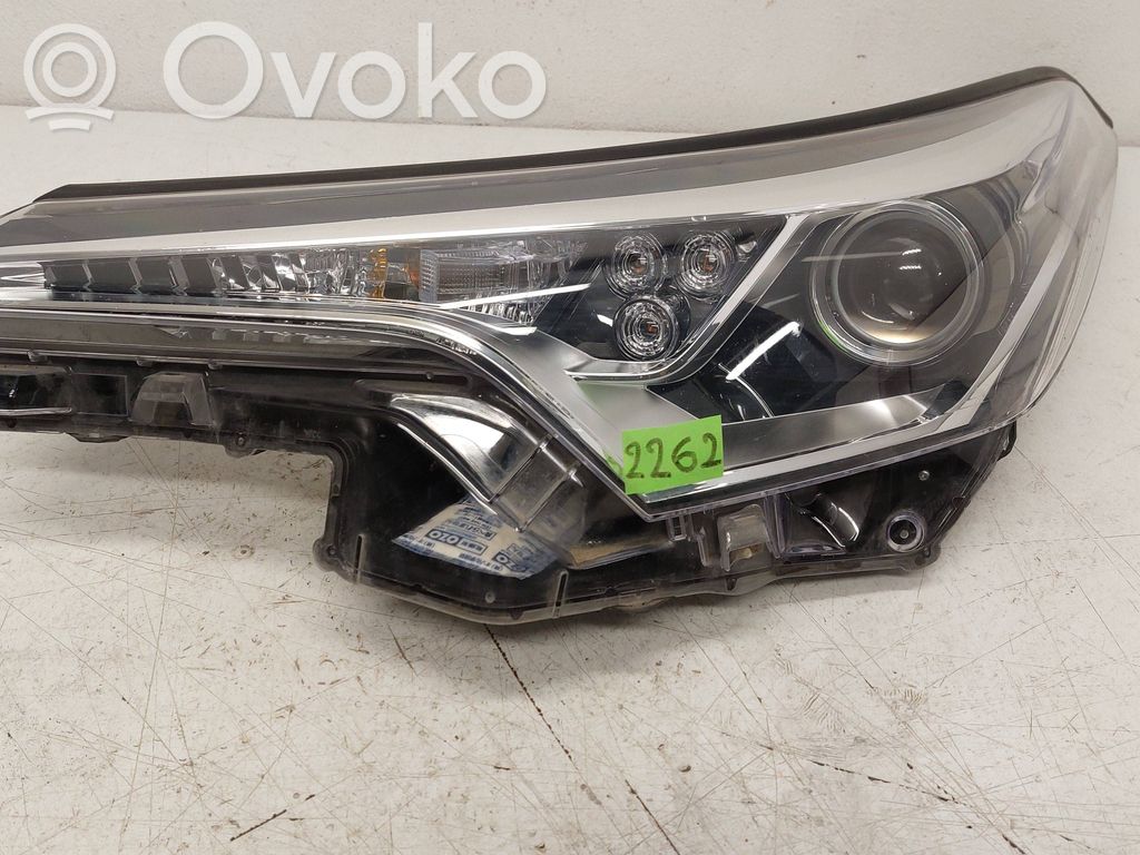 Toyota C-HR I Faro/fanale 