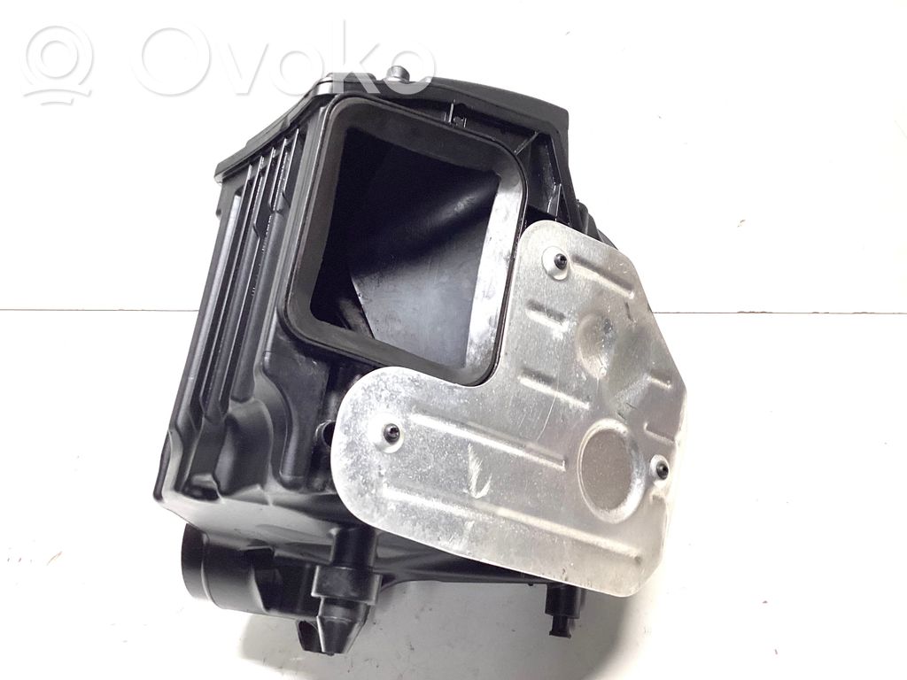 Audi A5 Air filter box 