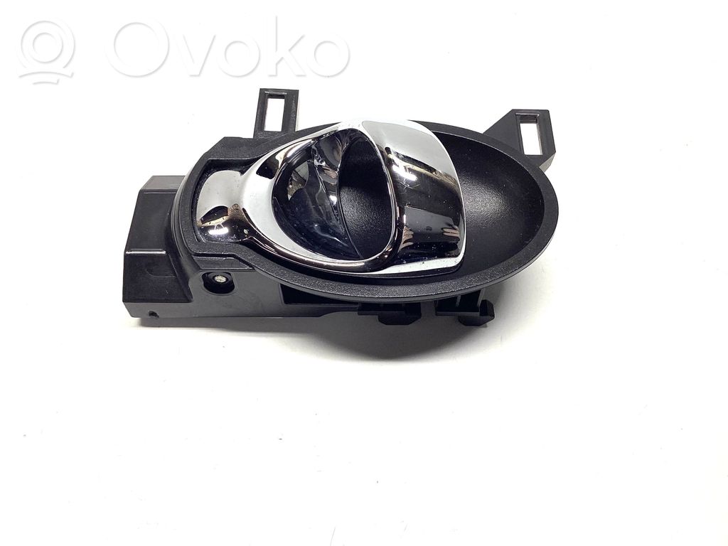 Nissan Juke I F15 Rear door interior handle 