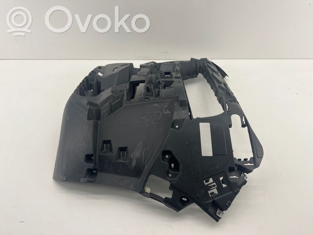 BMW 7 G70 Rear bumper mounting bracket 
