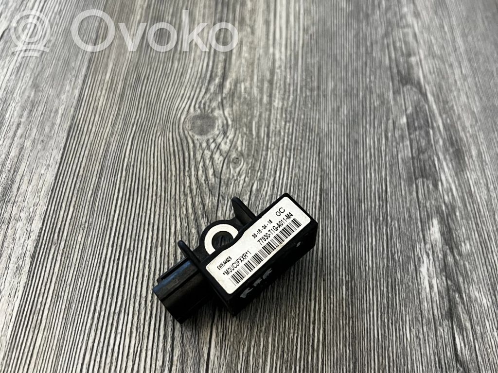 Honda CR-V Airbagsensor Crashsensor Drucksensor 