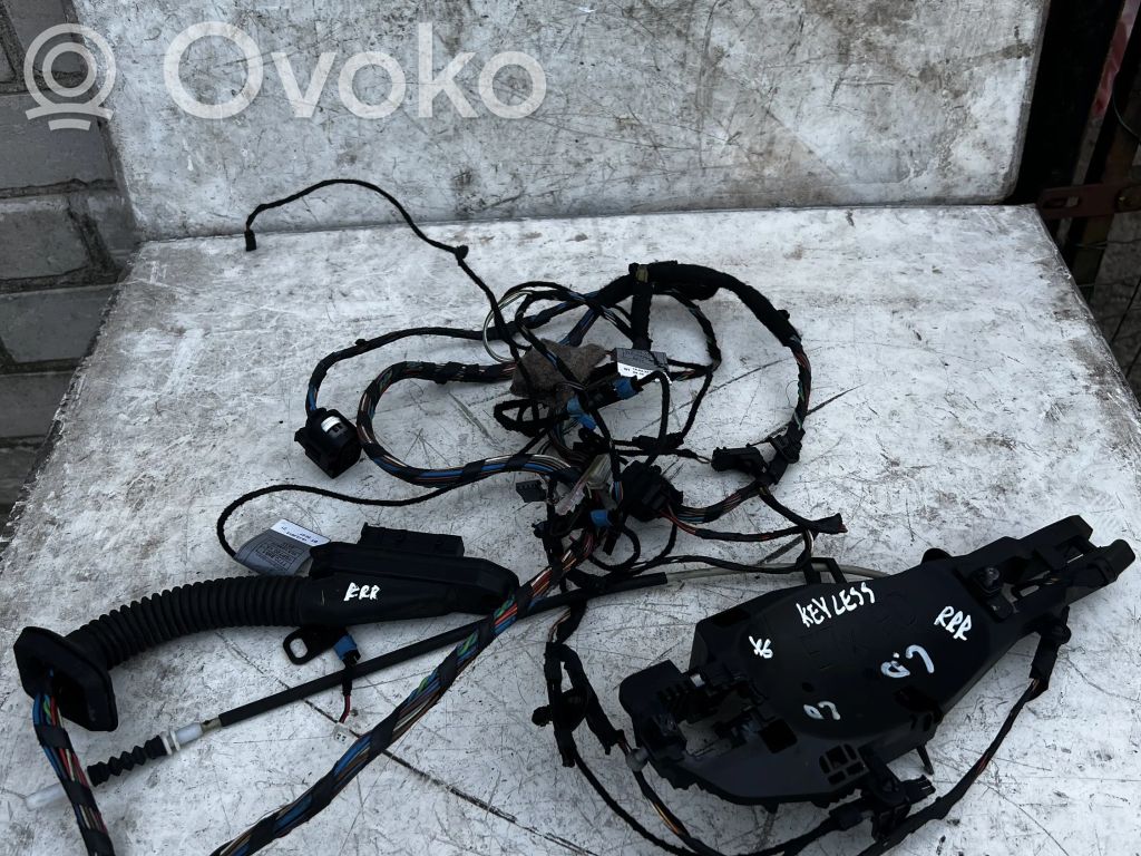 Cableado de puerta trasera   7209881,14972610,720988103,14972610,7209884,720988410,9203116