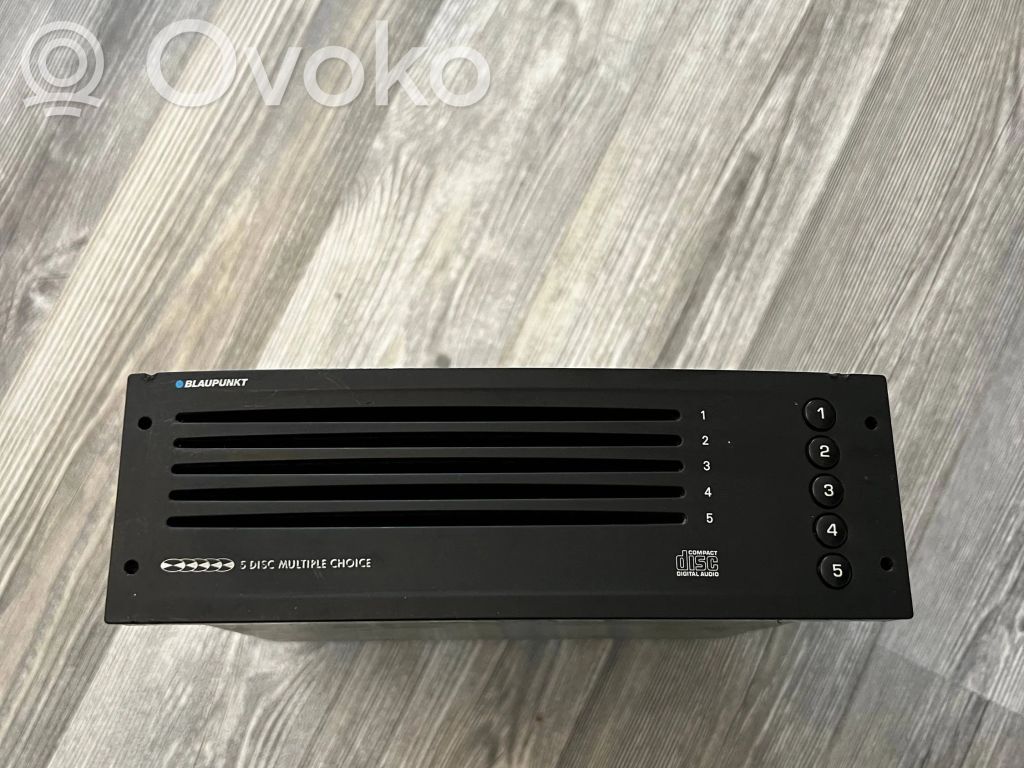 Peugeot 307 CD/DVD changer 