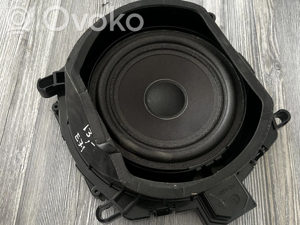 BMW X6 E71 Altavoz subwoofer 