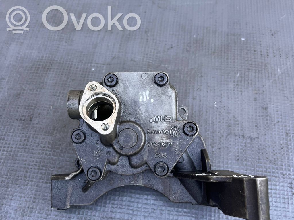 Volkswagen Golf V Bomba de aceite 