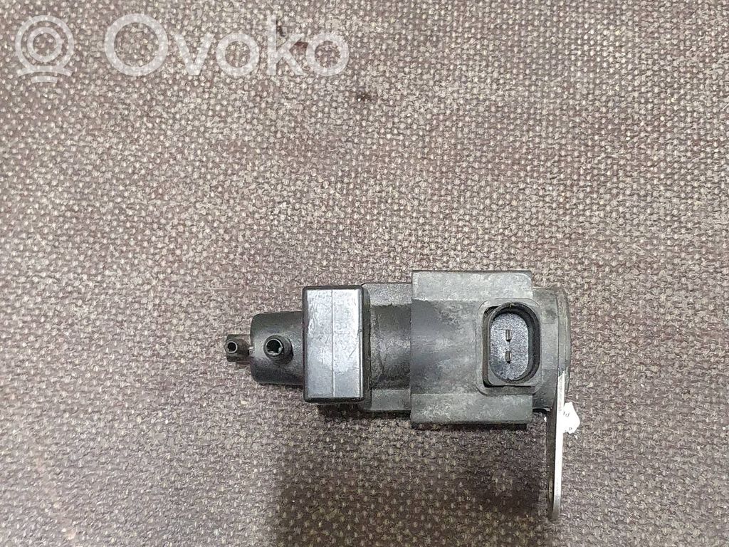Solenoidinis vožtuvas   4E0906628,72290308