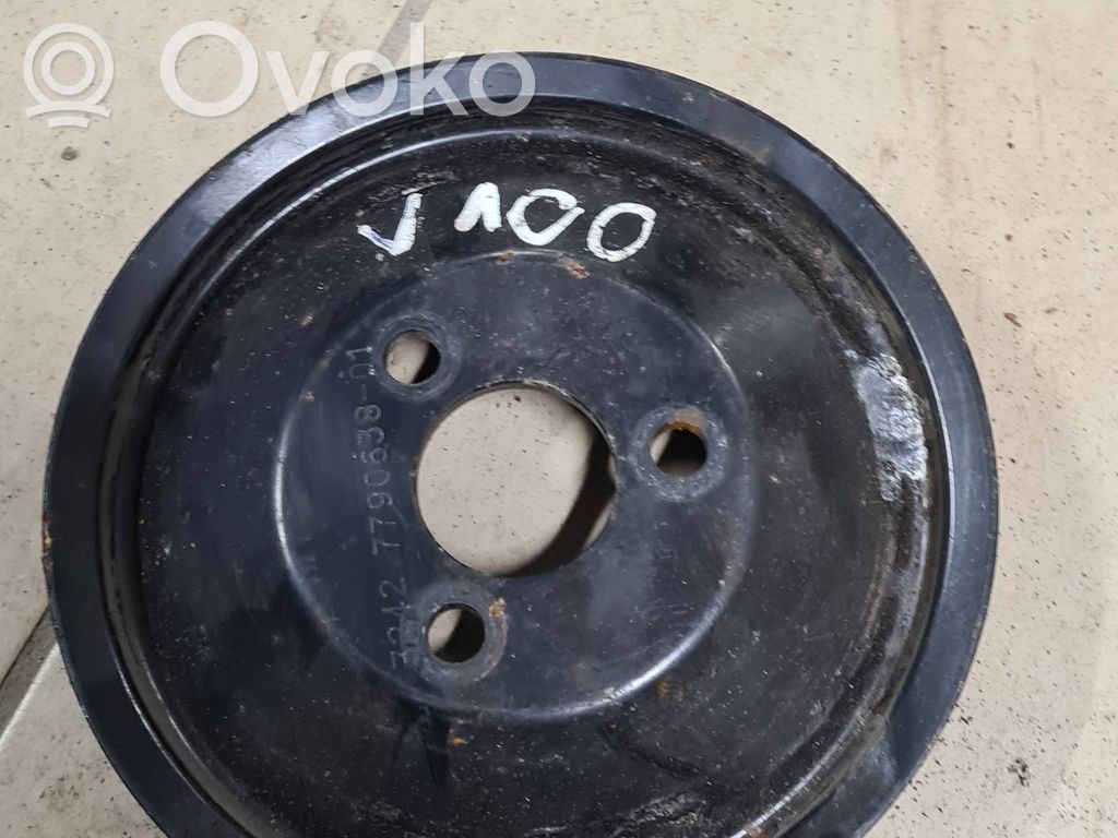 BMW 5 E60 E61 Vairo stiprintuvo siurblio skriemulys 