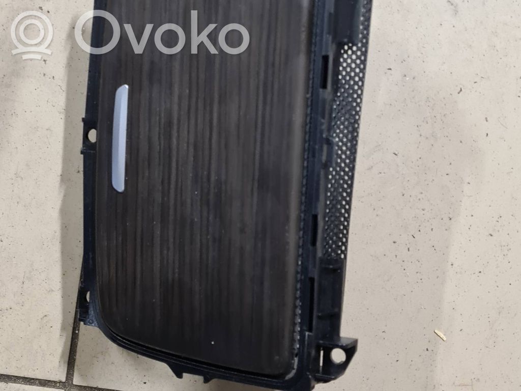 BMW 7 F01 F02 F03 F04 Przedni uchwyt na kubek tunelu środkowego 