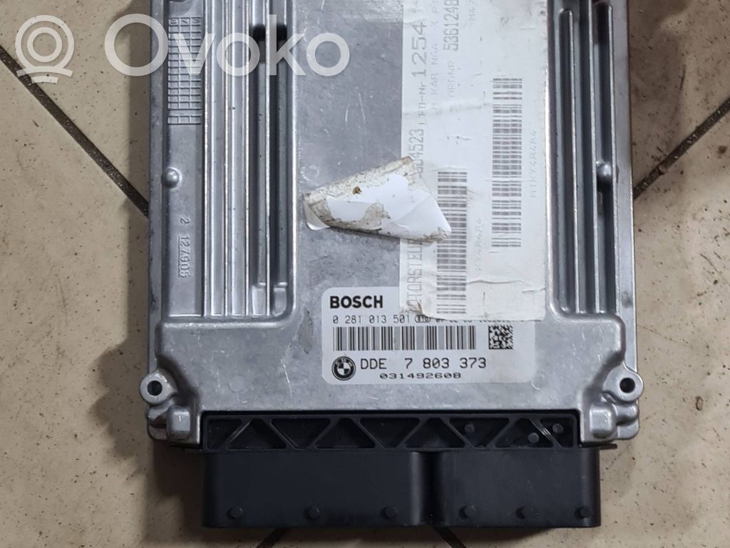 BMW 1 E81 E87 Engine control unit/module 