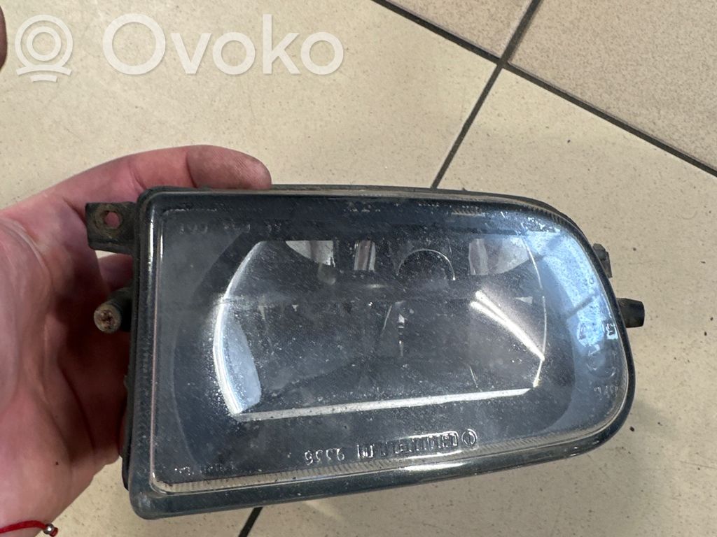BMW 5 E39 Etusumuvalo 