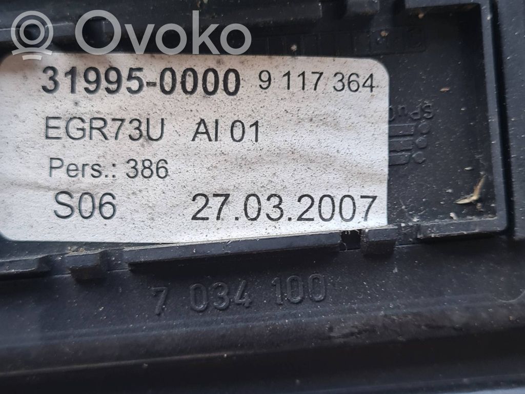 Panel gniazda zapalniczki tylnej tunelu środkowego   9117364,319950000,27032007