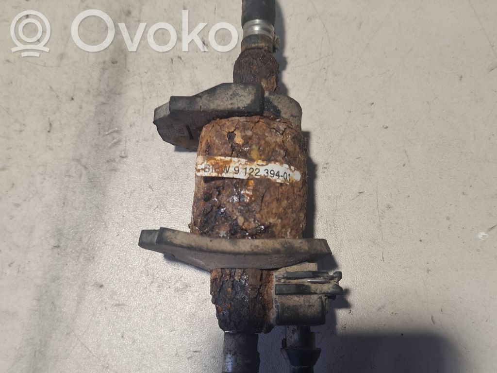 BMW 7 E65 E66 Webasto-lisälämmittimen polttoainepumppu 