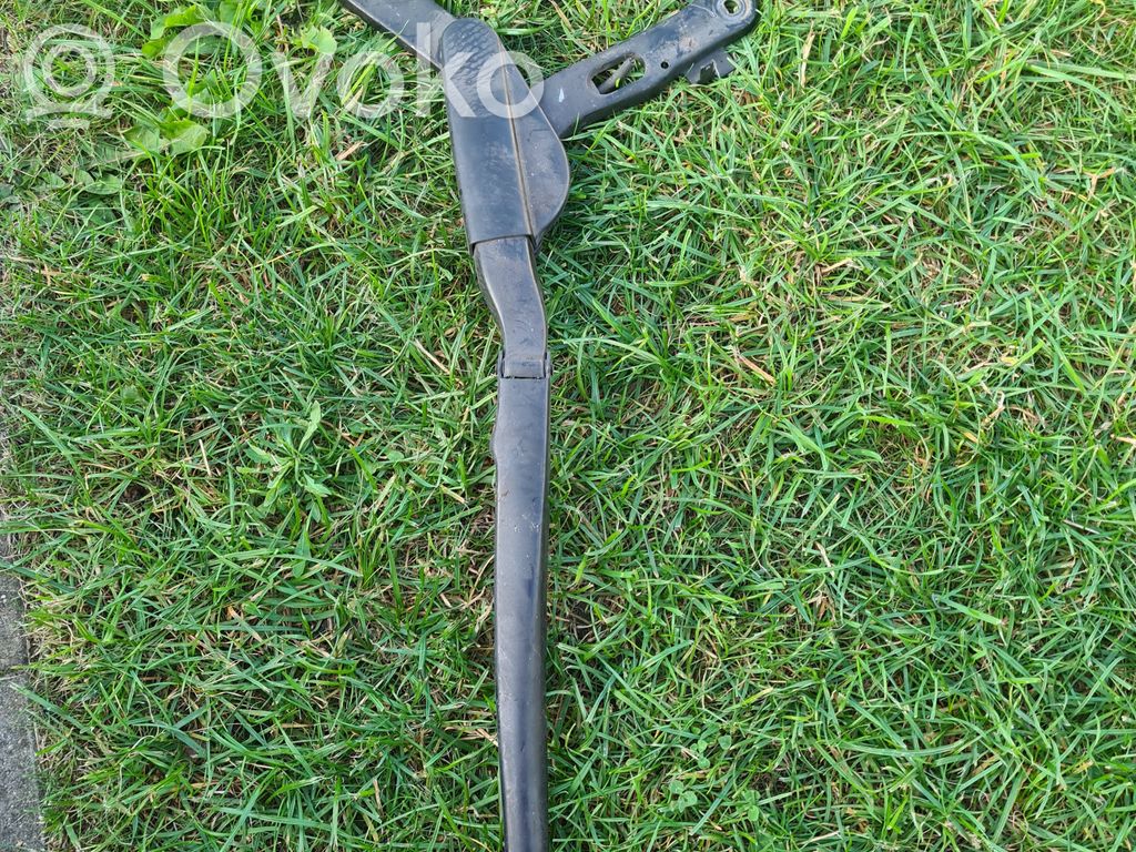 BMW 7 E65 E66 Front wiper blade arm 