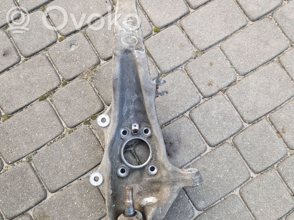 BMW 7 F01 F02 F03 F04 Zwrotnica koła przedniego 