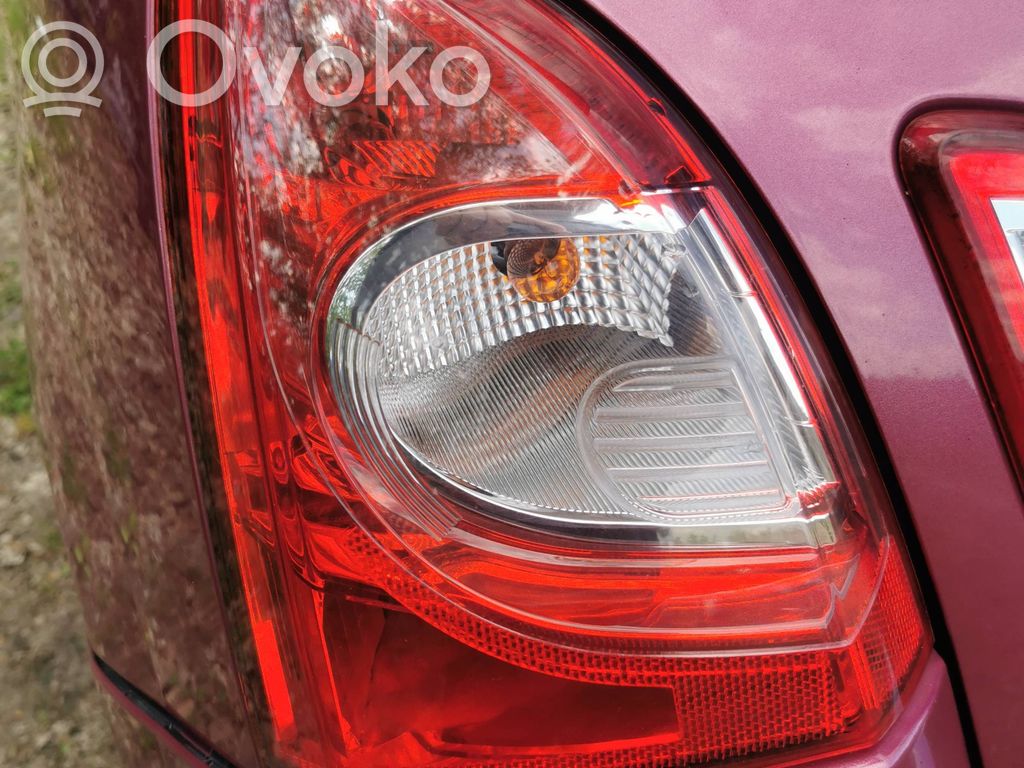Rear/tail lights