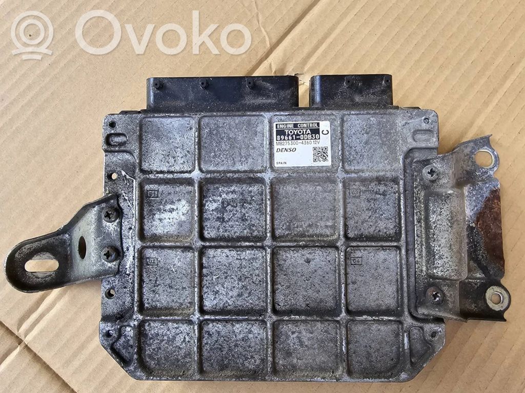 Toyota Yaris XP210 Engine control unit/module ECU 