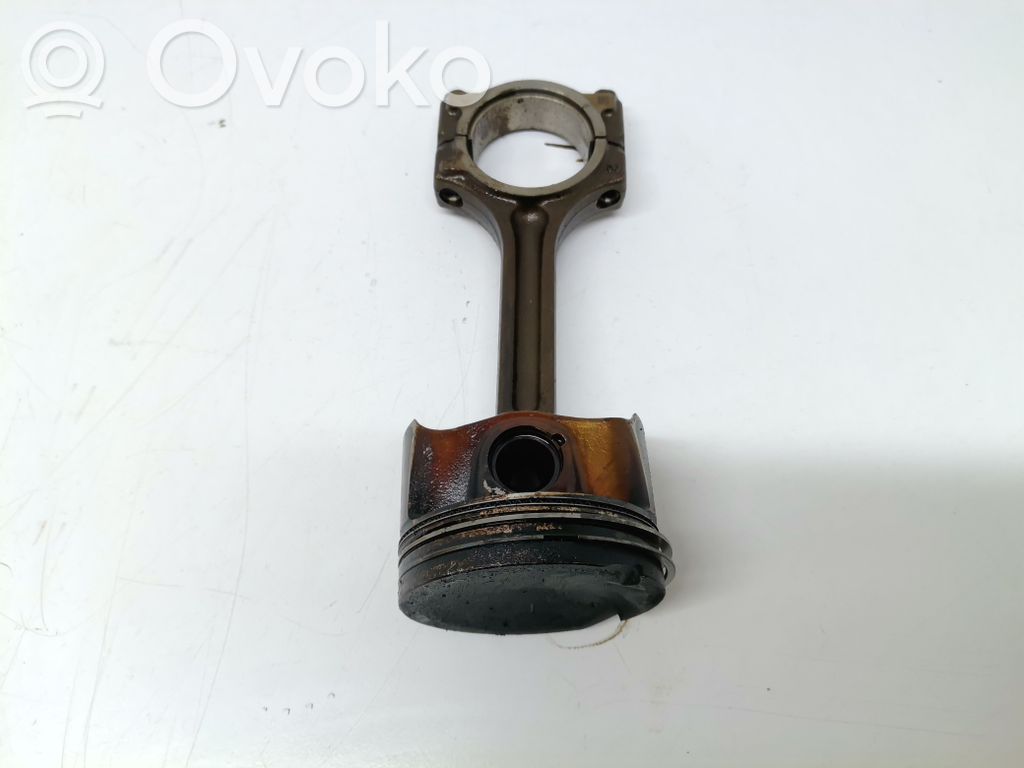 Mäntä   120A10553R,120A10553R,121000353R,H4B400