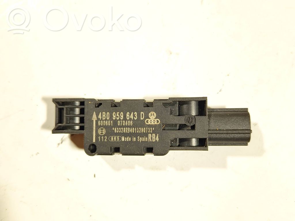 Airbagsensor Crashsensor Drucksensor   4B0959643D