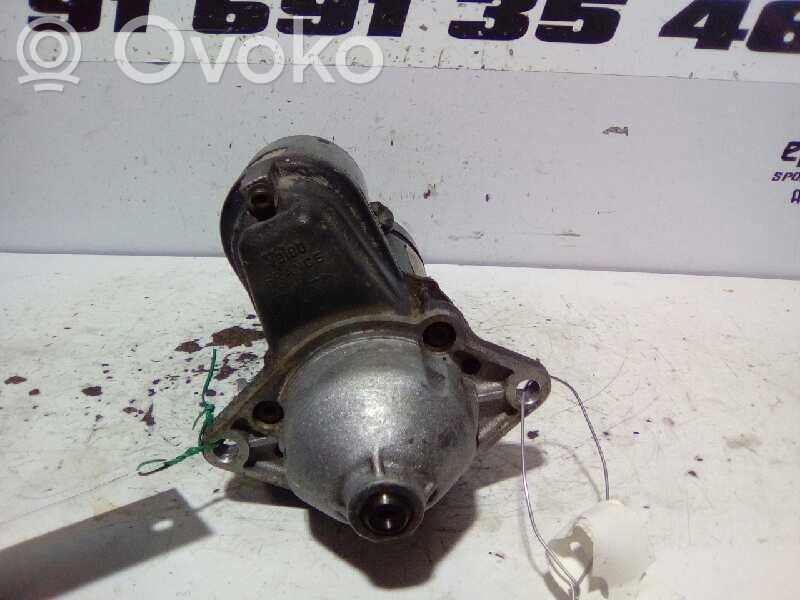 Starteris   D6RA32