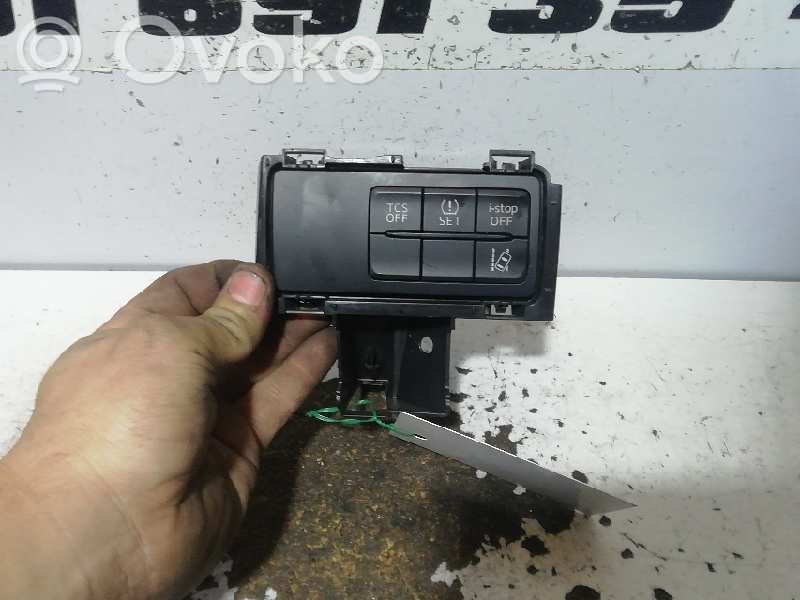 Multifunctional control switch/knob   DC0F66170