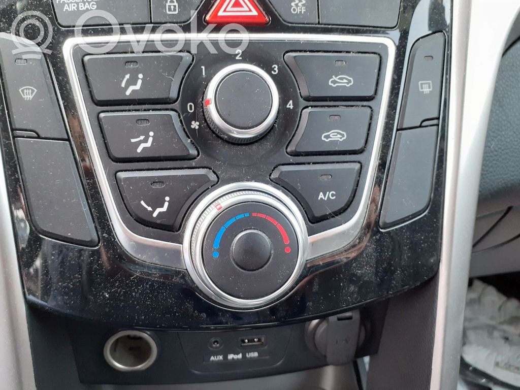 Hyundai i30 Centralina/modulo climatizzatore 