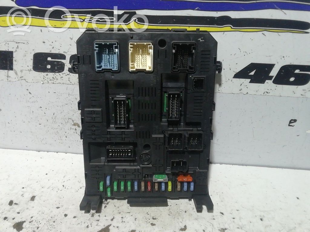 Peugeot 308 Unidad de control del BSM 