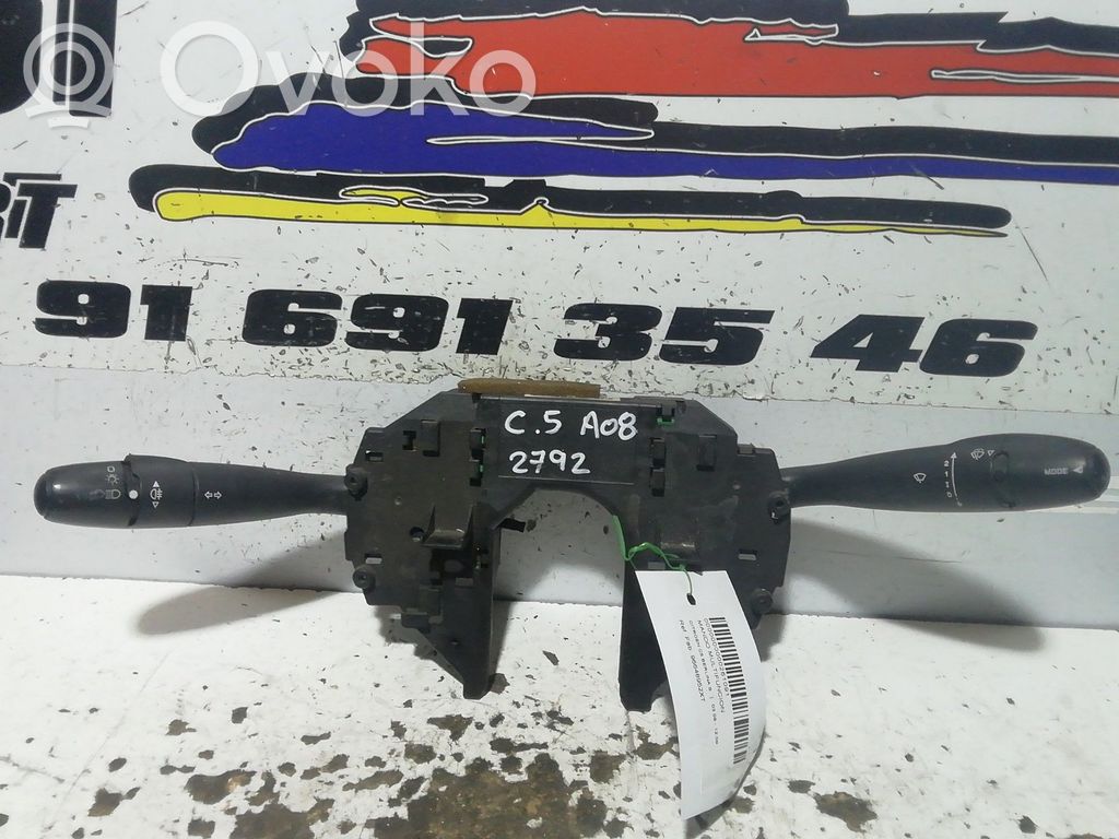 Multifunctional control switch/knob   96648952XT