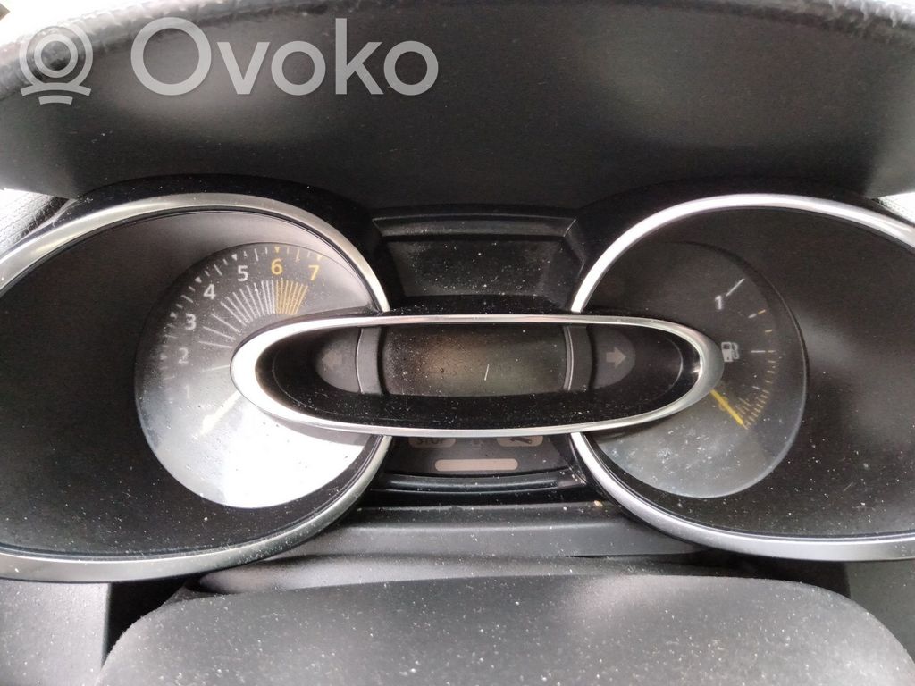 Renault Clio IV Licznik / Prędkościomierz 