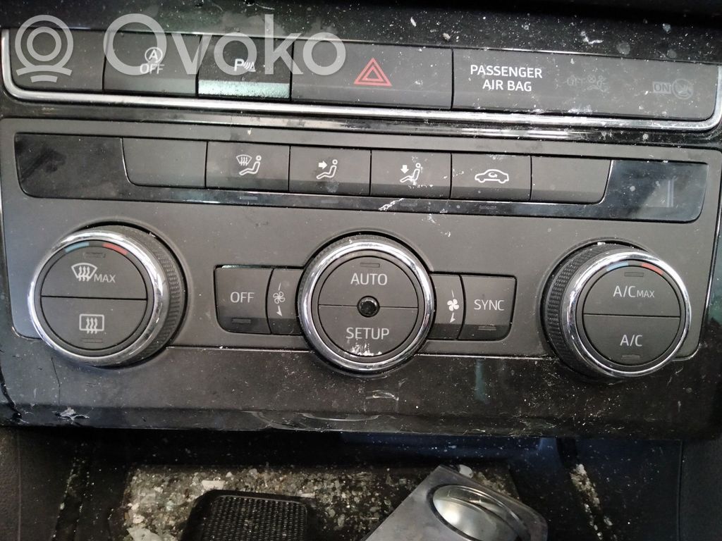 Air conditioner control unit module   5F0907044BD