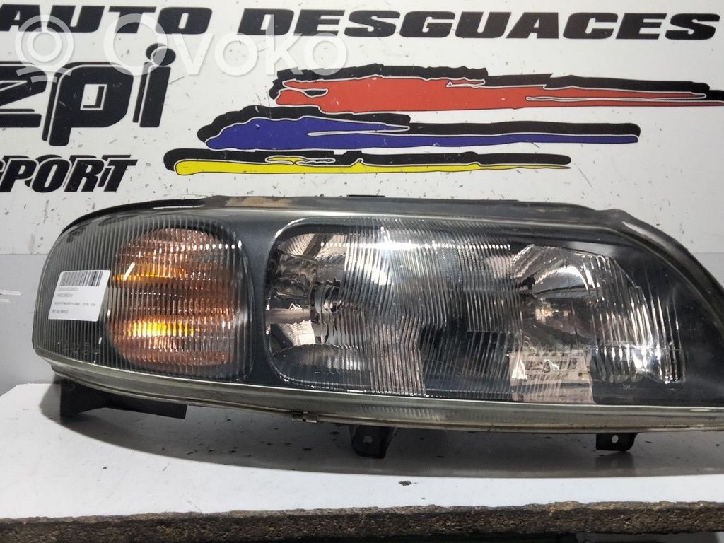Volvo V70 Headlight/headlamp 