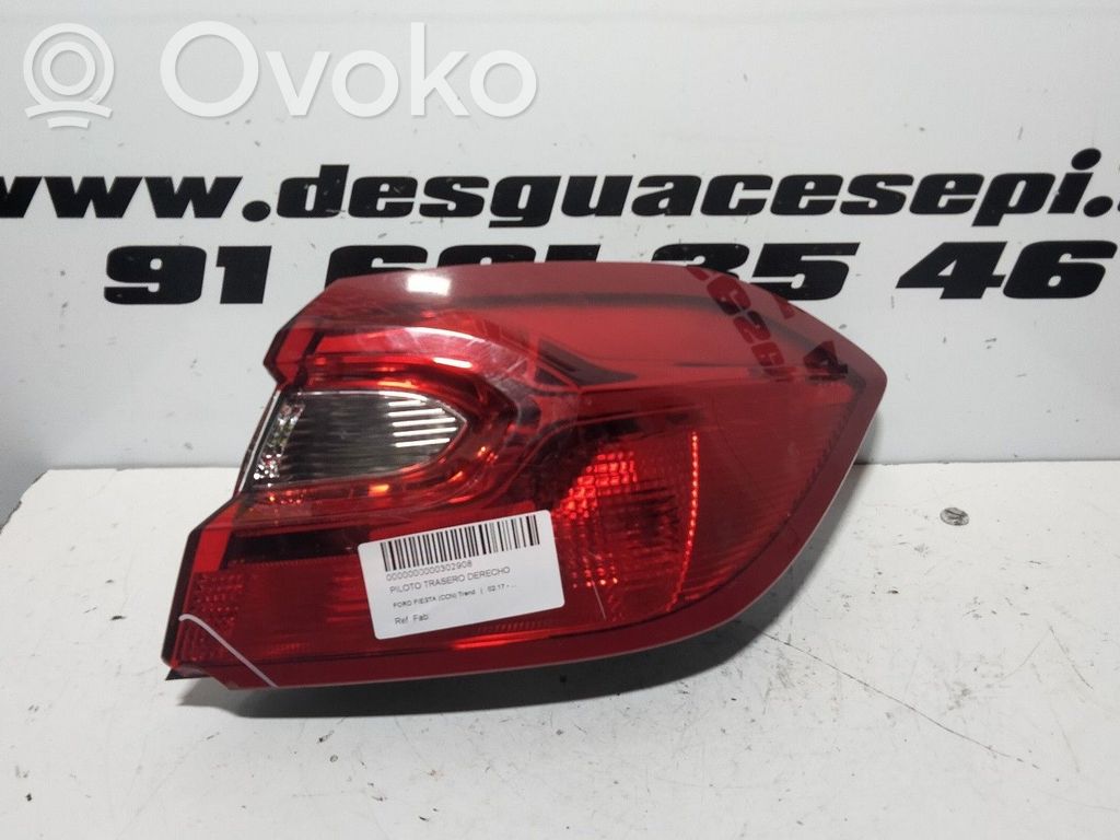 Rear/tail lights