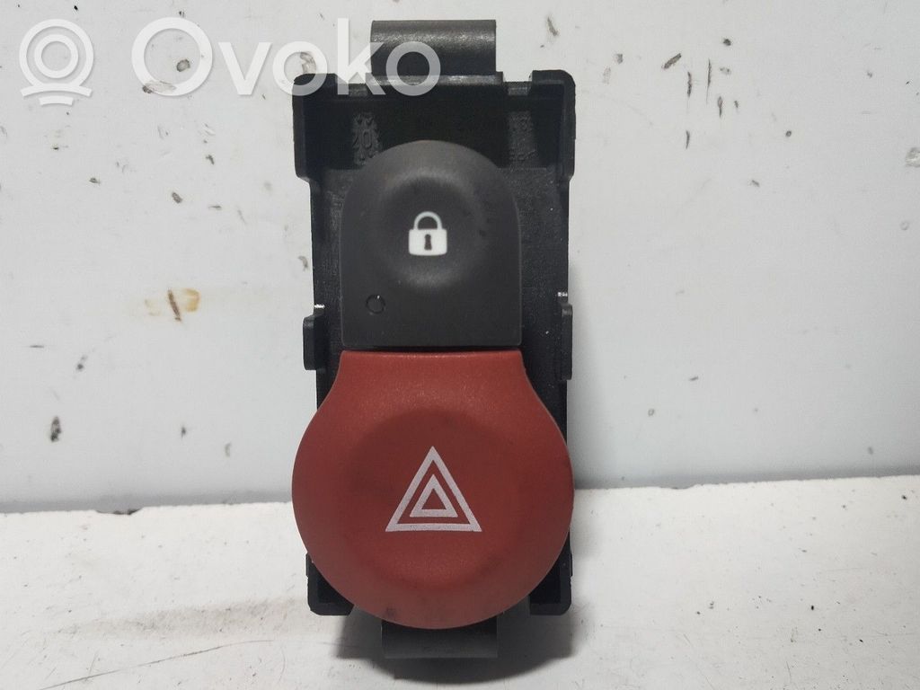 Botón interruptor de luz de peligro   E3160102