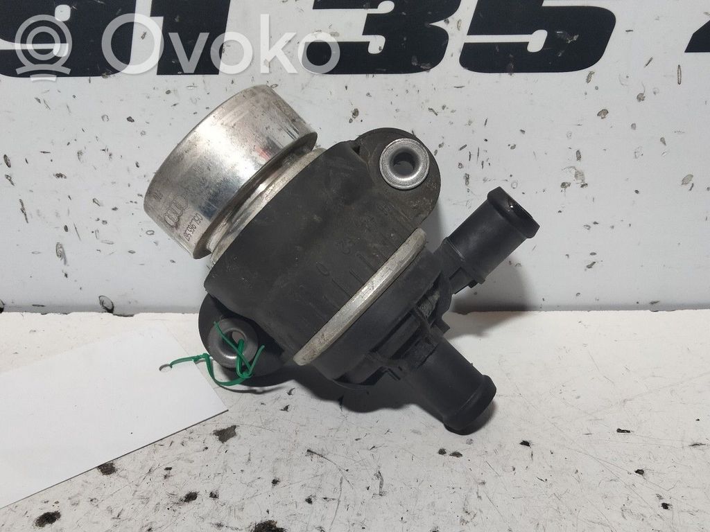 Bomba de agua   05L965567