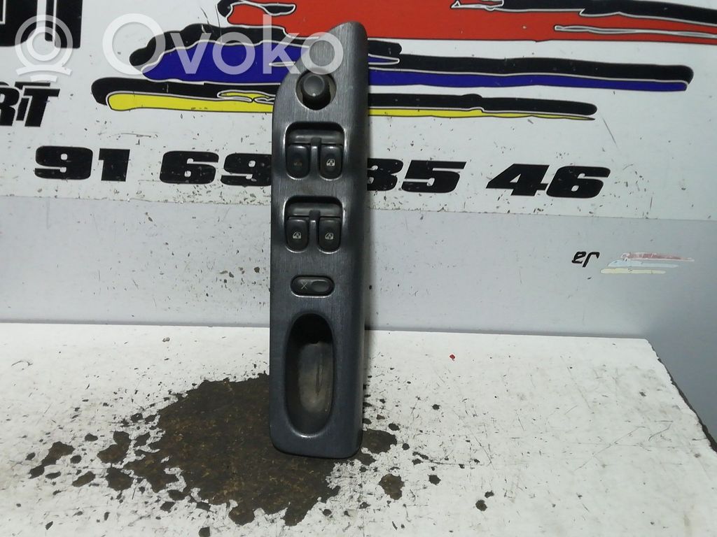 Electric window control switch