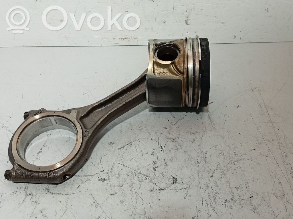 Tłok   059AJ38