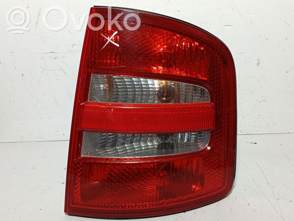 Lampa tylna   6Y9946096,6Y9946112,6Y9945258