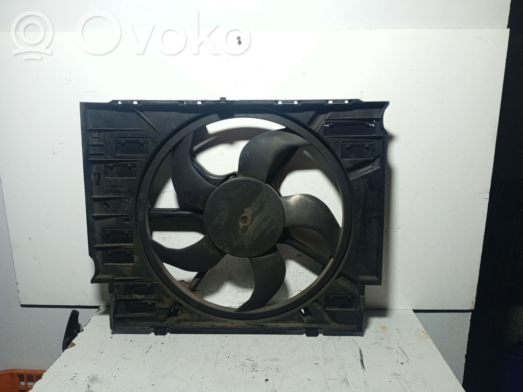 BMW 5 E60 E61 Elektrisks radiatoru ventilators 