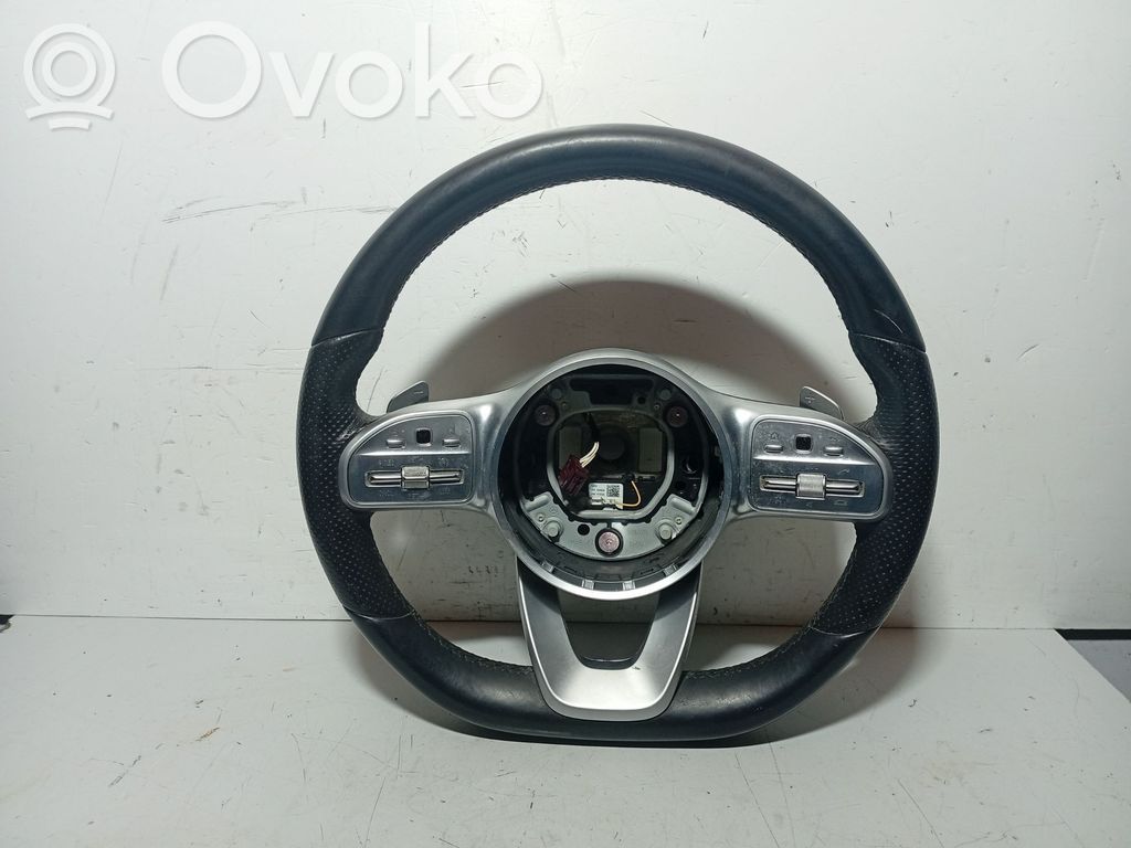 Mercedes-Benz GLA H247 Volante 