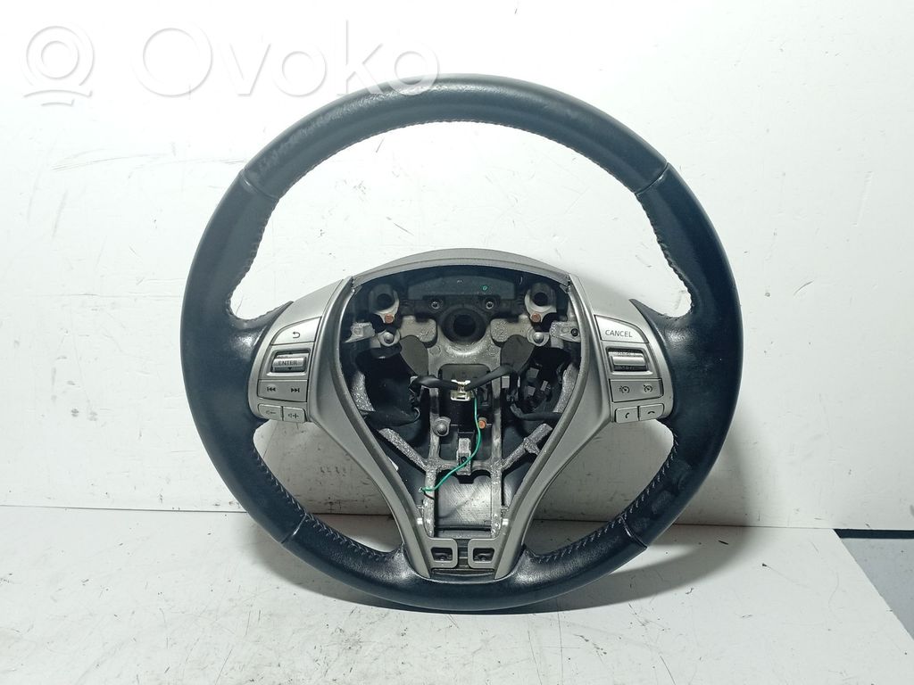 Ohjauspyörä   152924815,484303ZL2C,342207708
