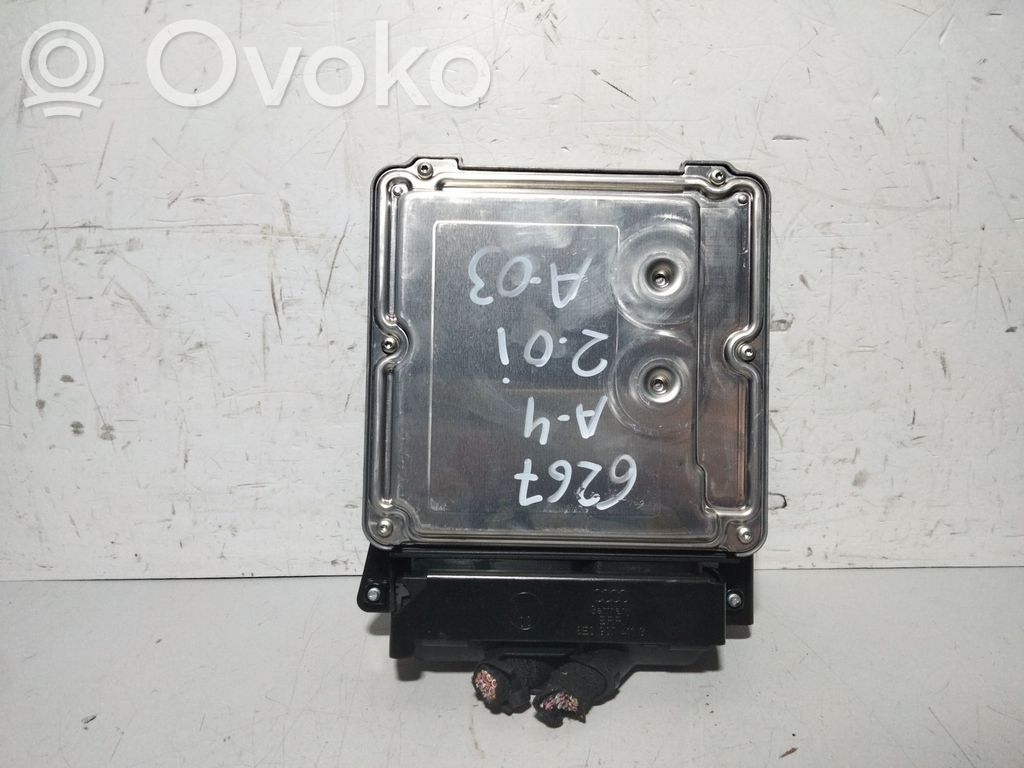 Audi A4 S4 B6 8E 8H Engine control unit/module 