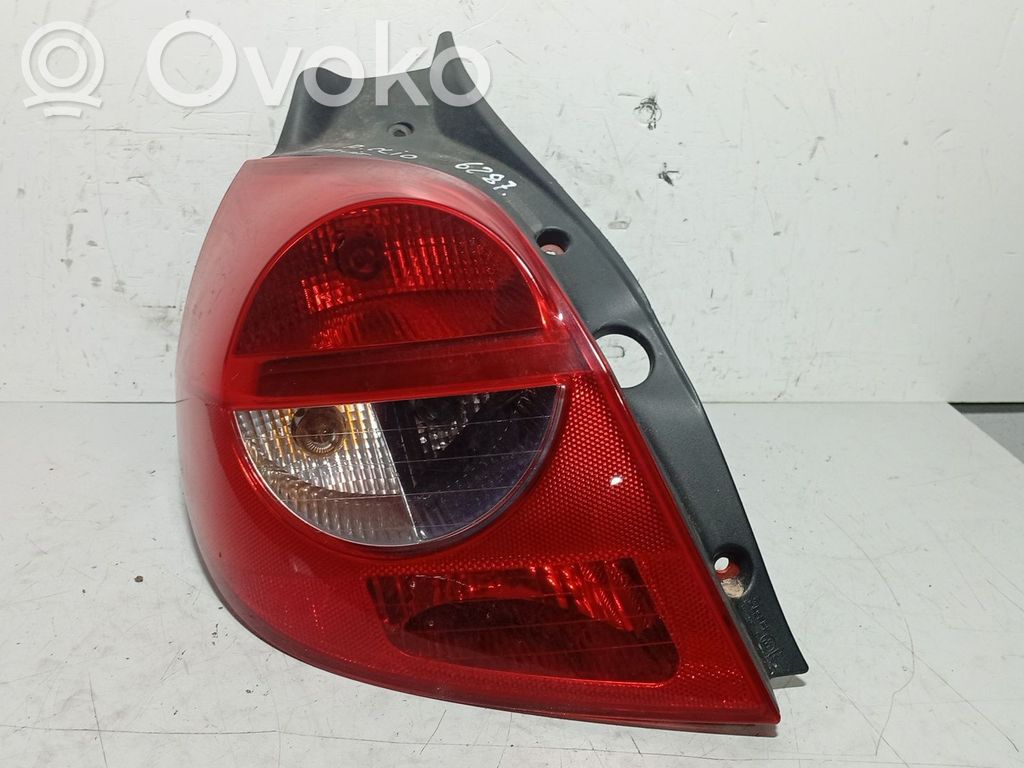 Renault Clio III Lampă spate în caroserie 