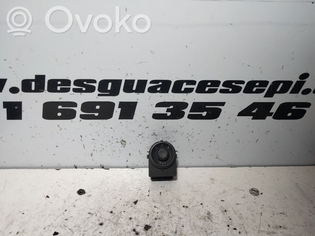 Opel Insignia A Wing mirror switch 
