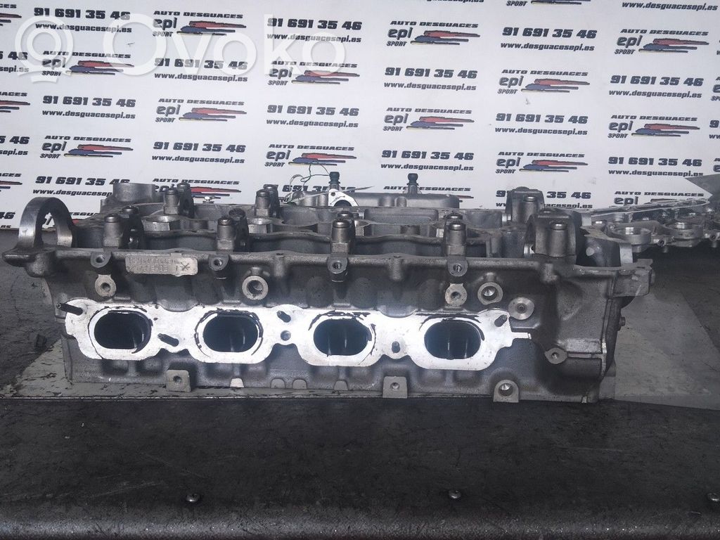 Culata del motor   757393602