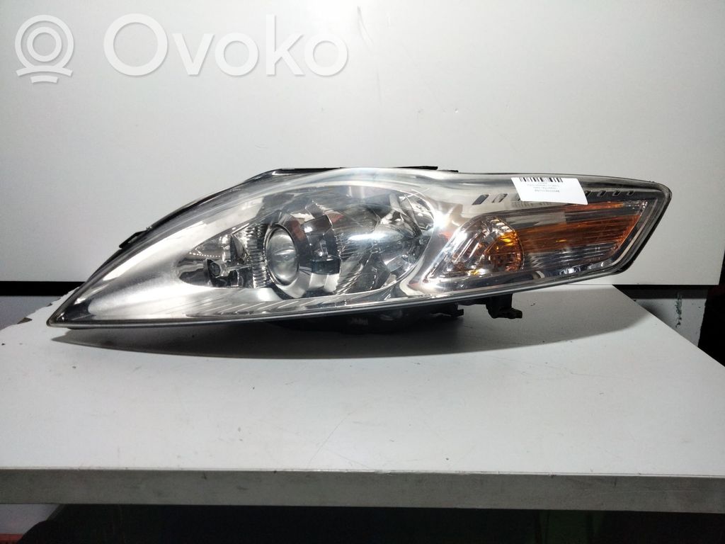 Ford Mondeo MK IV Scheinwerfer 