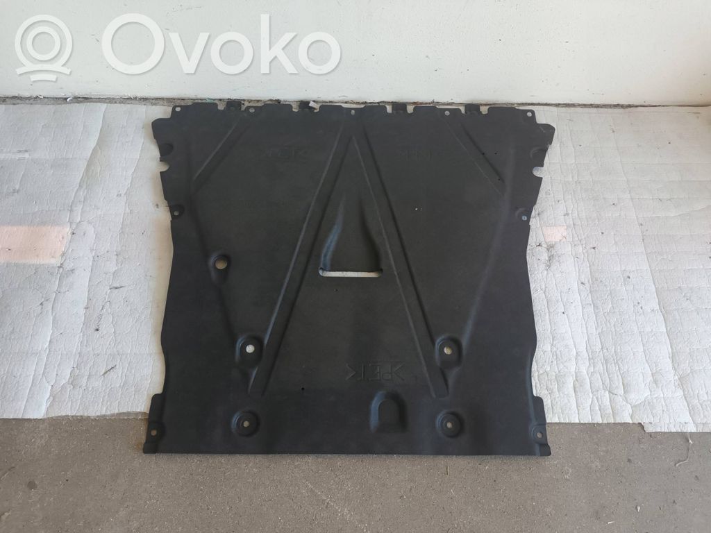 Renault Clio V Engine splash shield/under tray 