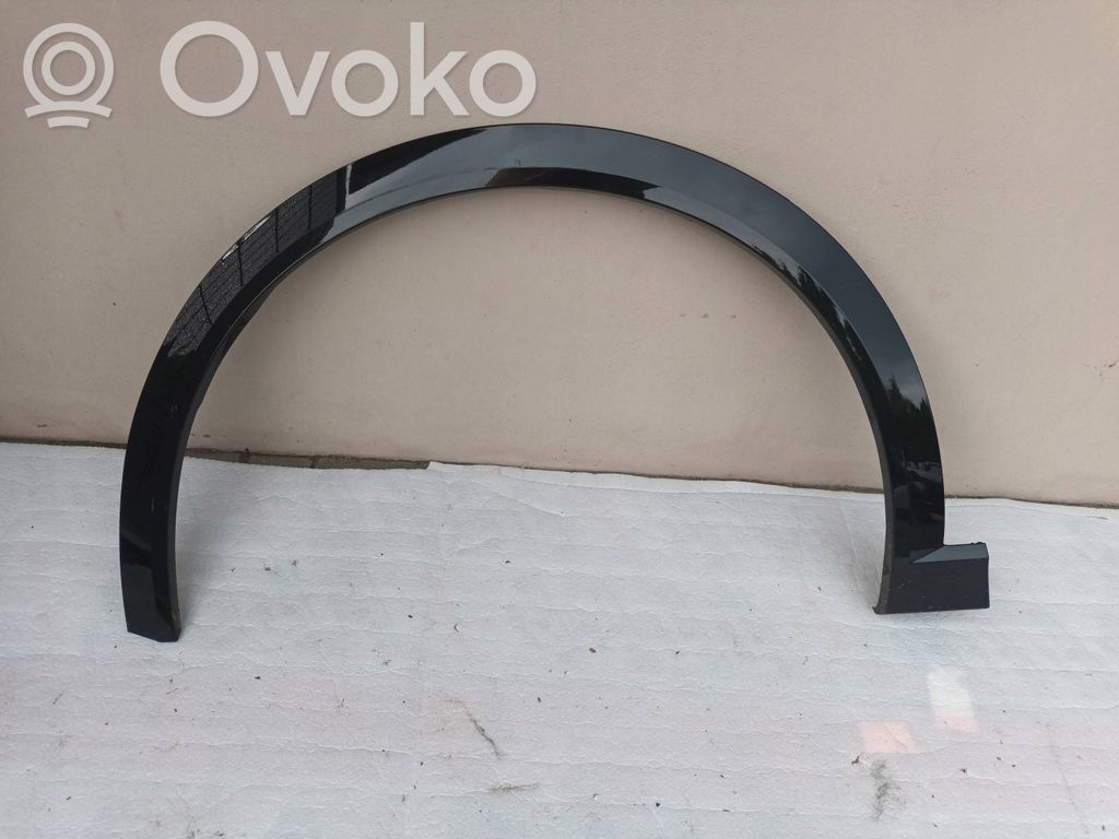 Audi e-tron Front arch trim 