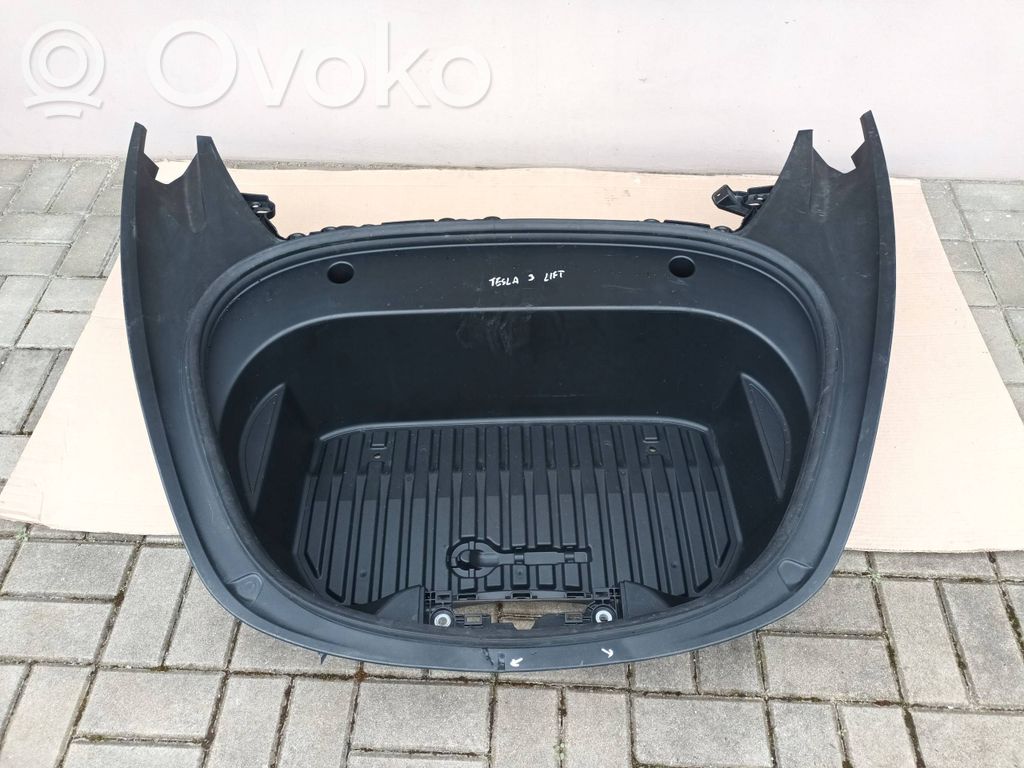 Tesla Model 3 Front trunk storage compartment 